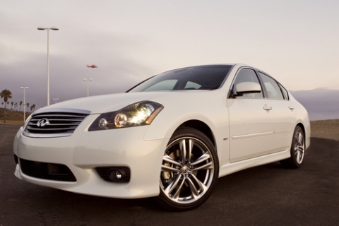 New Infiniti M