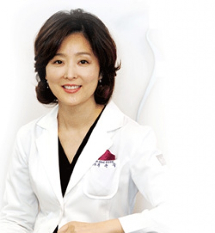 청담 닥터최 바디라인클리닉의 최윤숙 원장