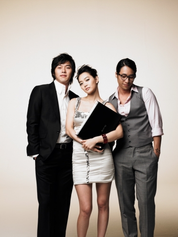 XNOTE 모델 컷