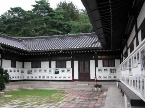 이화장(梨花莊) 본채