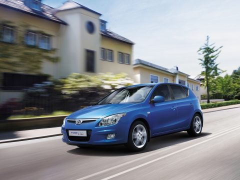 i30