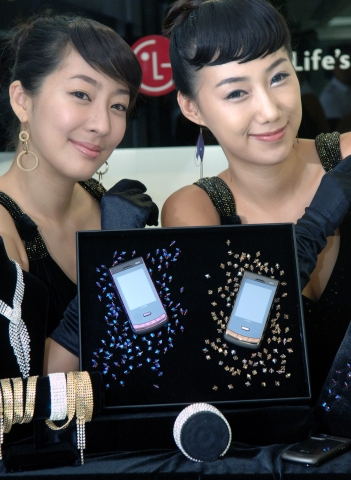LG 시크릿, 컬러마케팅 전개