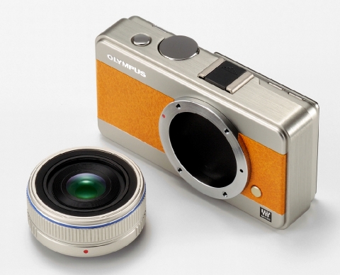 올림푸스, 마이크로포서드규격 카메라 및 새로운 중급 DSLR 공개