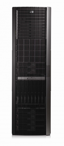 HP Integrity NonStop NB50000c BladeSystem à 정면, door 닫힌 상태