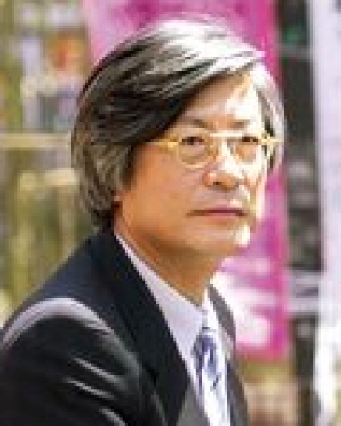 작가 이강백 (서울예대교수)