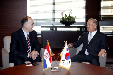 대한상의 회장, 주한크로아티아 대사 접견