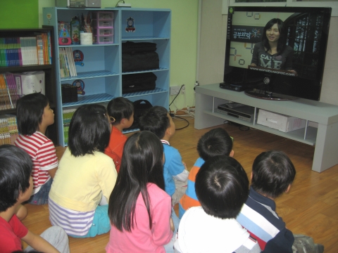SK브로드밴드, 저소득 결손가정 아동 돕기 나서