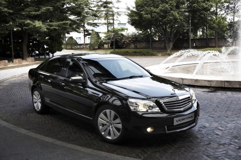 GM DAEWOO 베리타스 의전용 차량으로 큰 인기