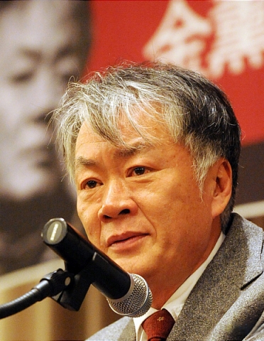 ‘칼의 노래’ 저자 김훈 23일 한기대 특강