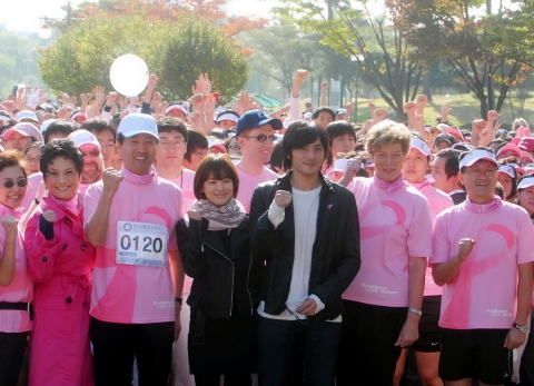 ‘2008 핑크리본 사랑마라톤대회, 서울대회를 끝으로 오늘 폐막