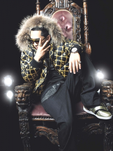 어번 힙(Urban Hip) 캐주얼 FUBU, 힙합 래퍼 ‘크라운제이’ 패딩점퍼 출시