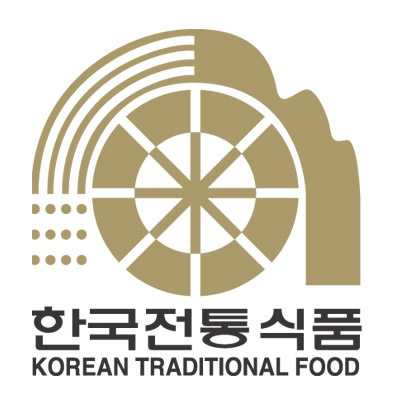 국내 대표 외식 프랜차이즈 원할머니보쌈이 지난 12월 19일 농림수산식품부로부터 ‘전통식품 품질인증’(김치류, 족발)을 획득했다고 26일 밝혔다.