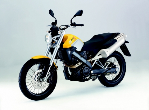 BMW G 650 Xcountry와 함께하는 주말 시티투어