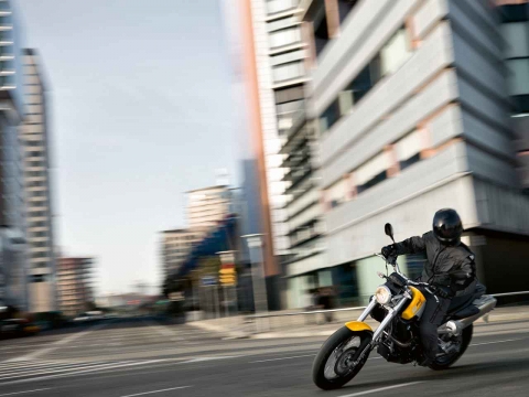 BMW G 650 Xcountry와 함께하는 주말 시티투어