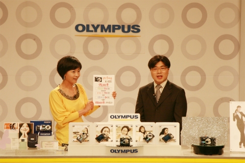 롯데홈쇼핑 올림푸스 디카 방송장면