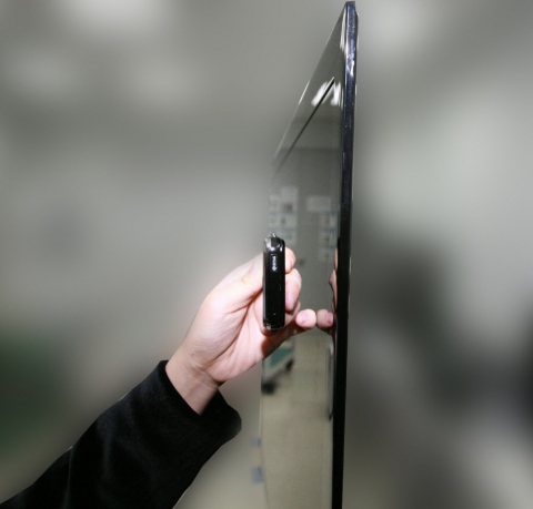 삼성전자, 세계서 가장 얇은 6.5mm 두께 TV CES서 선보여