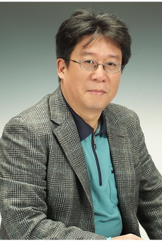 조성원 수필가