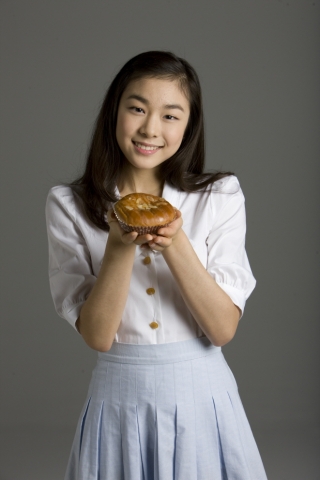 뚜레쥬르, 김연아빵 구매 고객에게 김연아 선수가 참가하는 아이스쇼 티켓 증정
