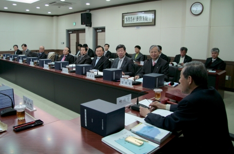 3월 27일 오전 충남발전연구원 대회의실에서 열린 2009년 제1차 정기이사회 개최 모습