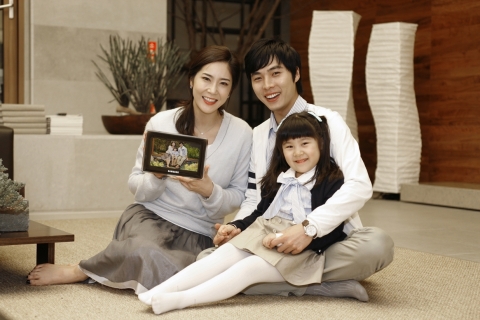 삼성전자, 초슬림 ToC 디자인 디지털액자 출시