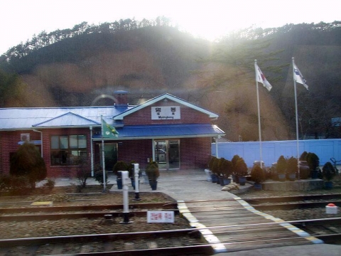 명봉역