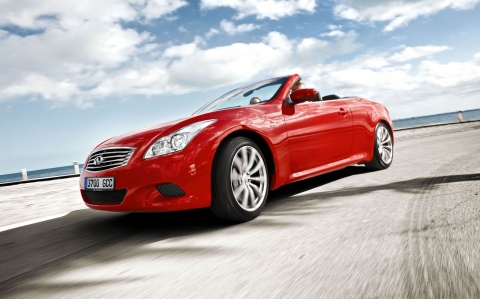 인피니티 G37 컨버터블