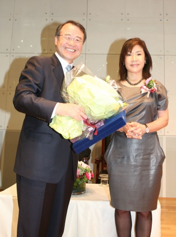 제19회 상허대상 시상식 열려…강영중 대교 회장, 송명근 교수 수상