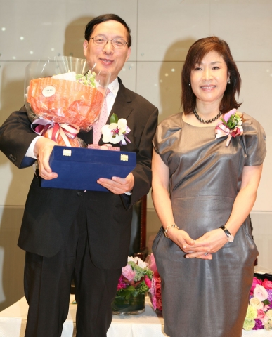 제19회 상허대상 시상식 열려…강영중 대교 회장, 송명근 교수 수상