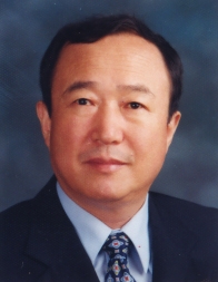 유해출 우송대 교수