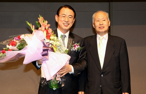 신한은행, ‘2009 한국사회공헌대상’ 수상