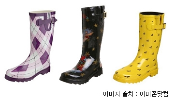 비오는 날의 필수 아이템 ‘레인부츠’