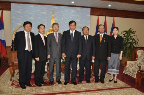 한국거래소 이정환 이사장, 라오스총리예방 증시설립협력 논의