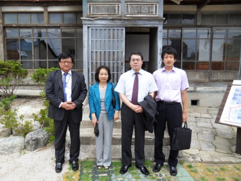 부산일본총영사부부