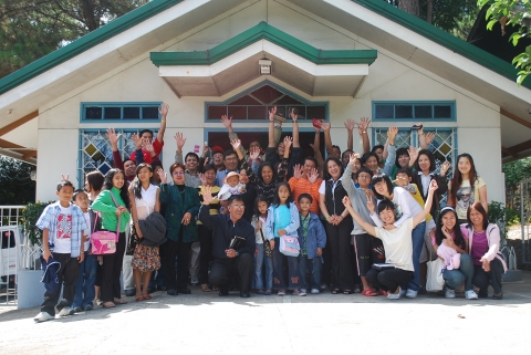 YS아카데미그룹은 1995년 설립된 명문학교로 필리핀 명문교육도시인 바기오 시(市)에 위치해 있다.