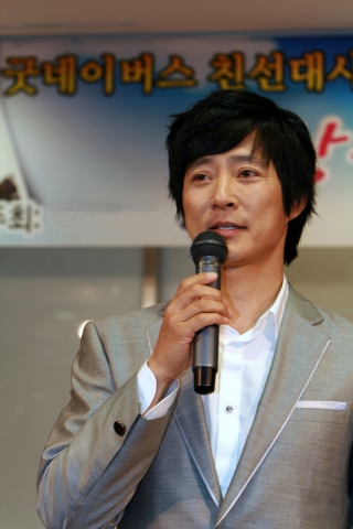 최수종, 굿네이버스와 함께 미국 한인 교회서 간증 콘서트