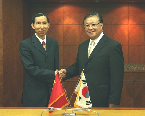 김우봉 건국대 부총장, 중국 국제문화전파센터와 학술교류 논의