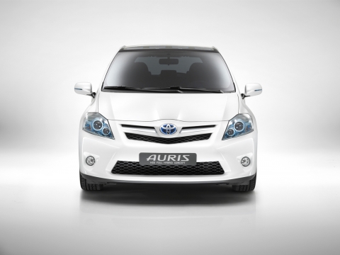 풀 하이브리드 컨셉카 ’Auris HSD’