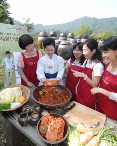 삼성전자, 지펠 아삭 체험단 이색 발대식 진행