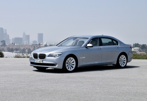 BMW 액티브하이브리드 7