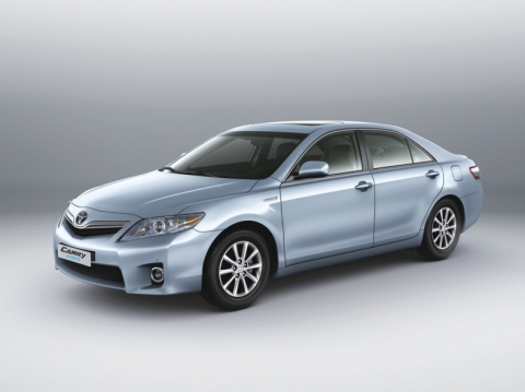 토요타 캠리 하이브리드_Light Blue Mica Metallic