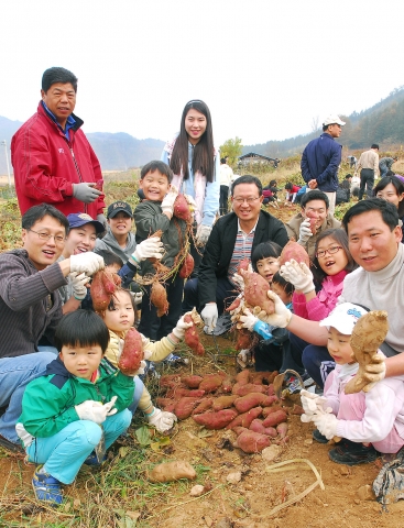 아시아나, 1사 1촌 봉사활동 펼쳐