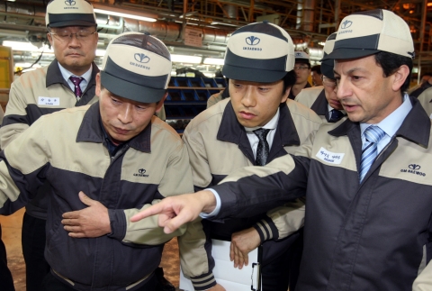 “GM DAEWOO 마이크 아카몬 사장의 소통경영”