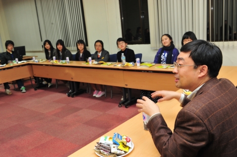 건국대 입학사정관제 1박2일 합숙면접 집단토론면접