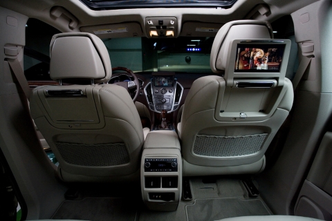 캐딜락 All-New SRX 리어 엔터테인먼트 시스템