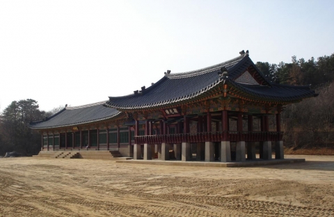 한국전통문화학교 내에 이전 복원된 안국동 별궁