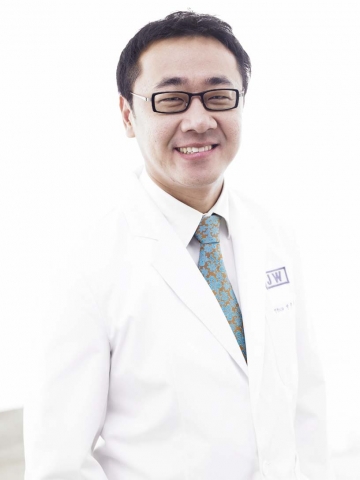 압구정 정원성형외과 설철환 원장