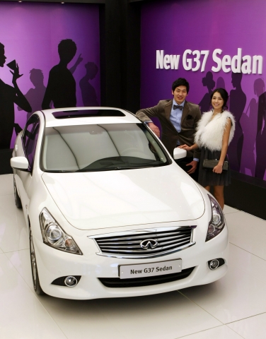 인피니티 뉴 G37 세단