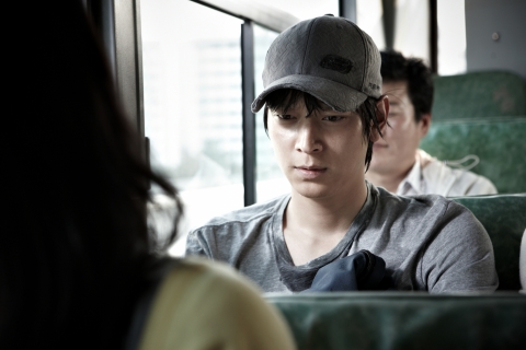 ‘의형제’ 6년 전 그날의 사건 스틸 공개