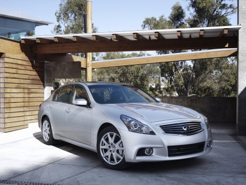 인피니티 뉴 G37 세단