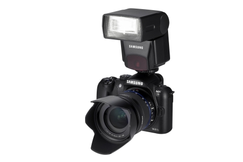 Samsung Unveils The Next Generation Of Camera–THE NX10